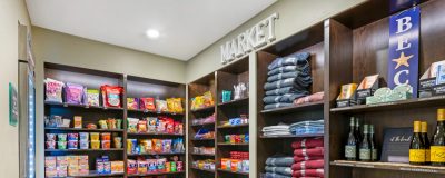 Agate Beach Inn market and sundry shop